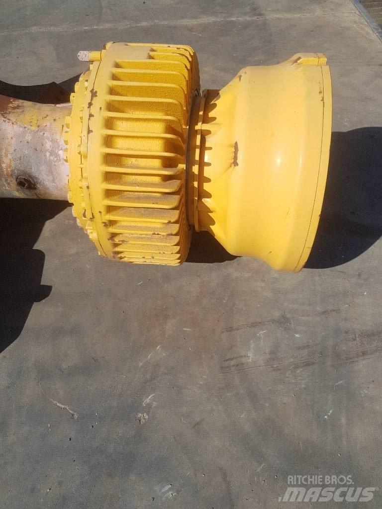 Volvo L350F Tengelyek