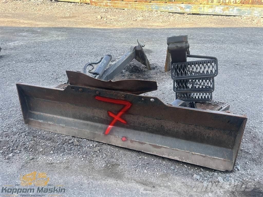 Valmet 890.2 Egyéb tartozékok