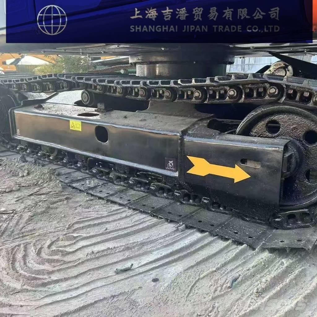 Hitachi ZX 70 Közepes (midi) kotrók 7 t - 12 t