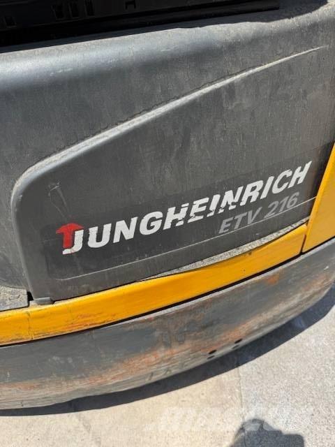Jungheinrich ETV 216 Tolóoszlopos targonca
