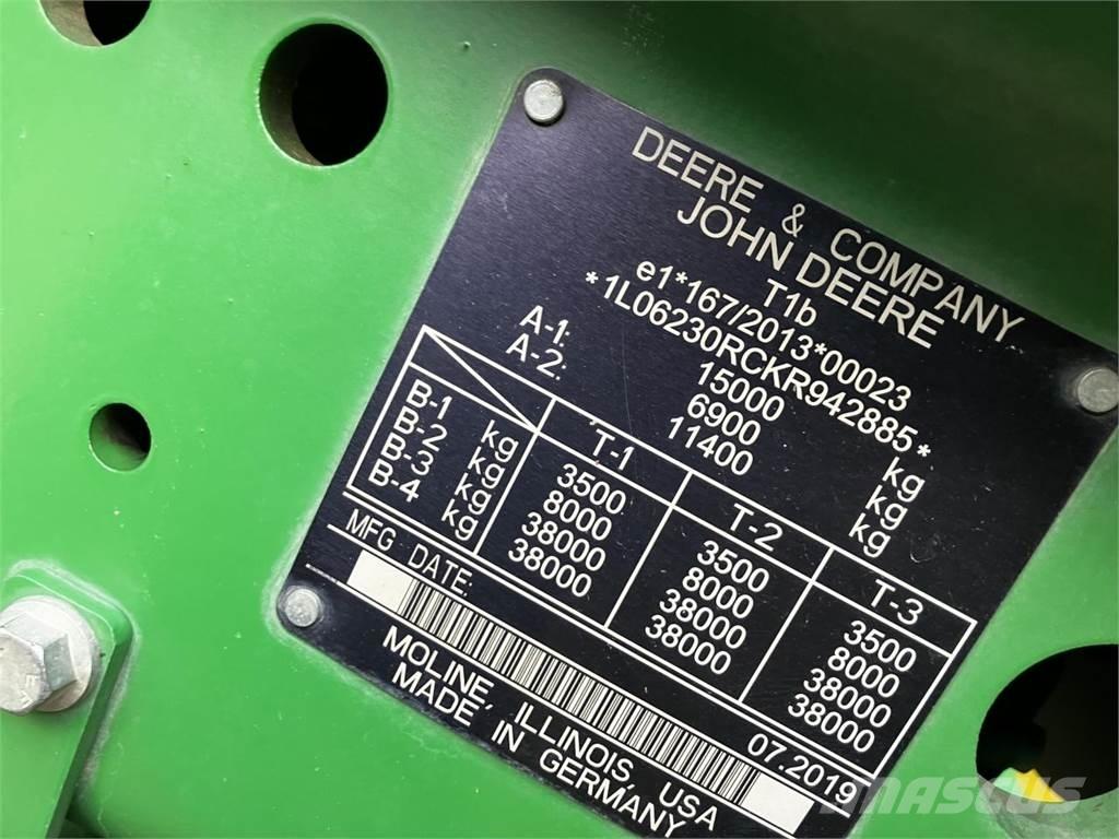 John Deere 6230R Traktorok