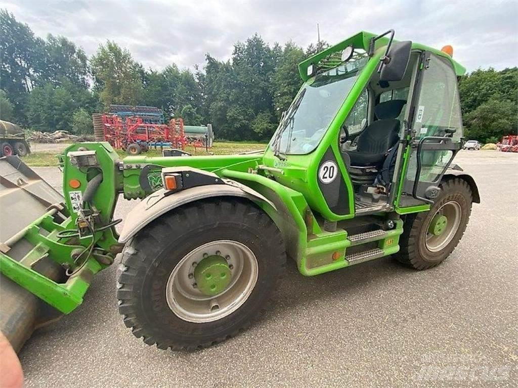 Merlo P 55.9 CS Teleszkópos mezőgazdasági rakodók