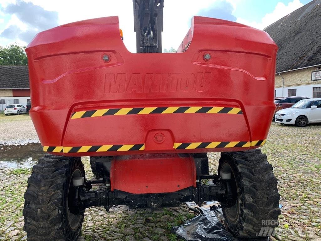 Manitou 220TJ+ Teleszkópos emelők