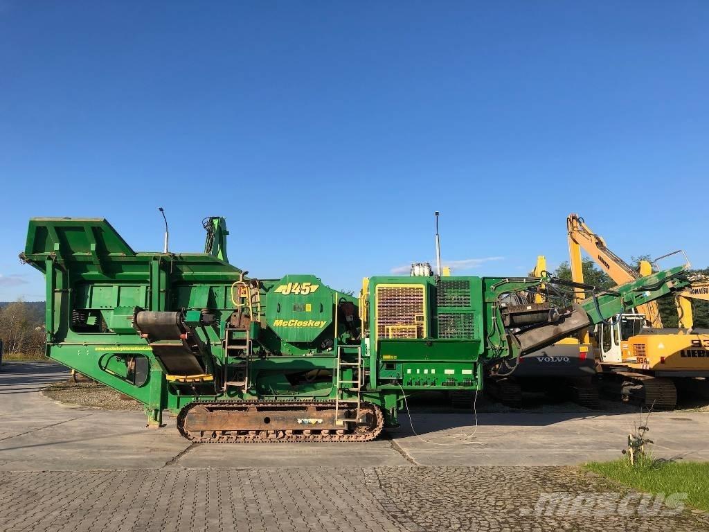McCloskey J45 Törőgépek
