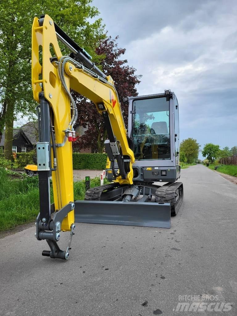 Wacker Neuson ET 42 Mini kotrók < 7t