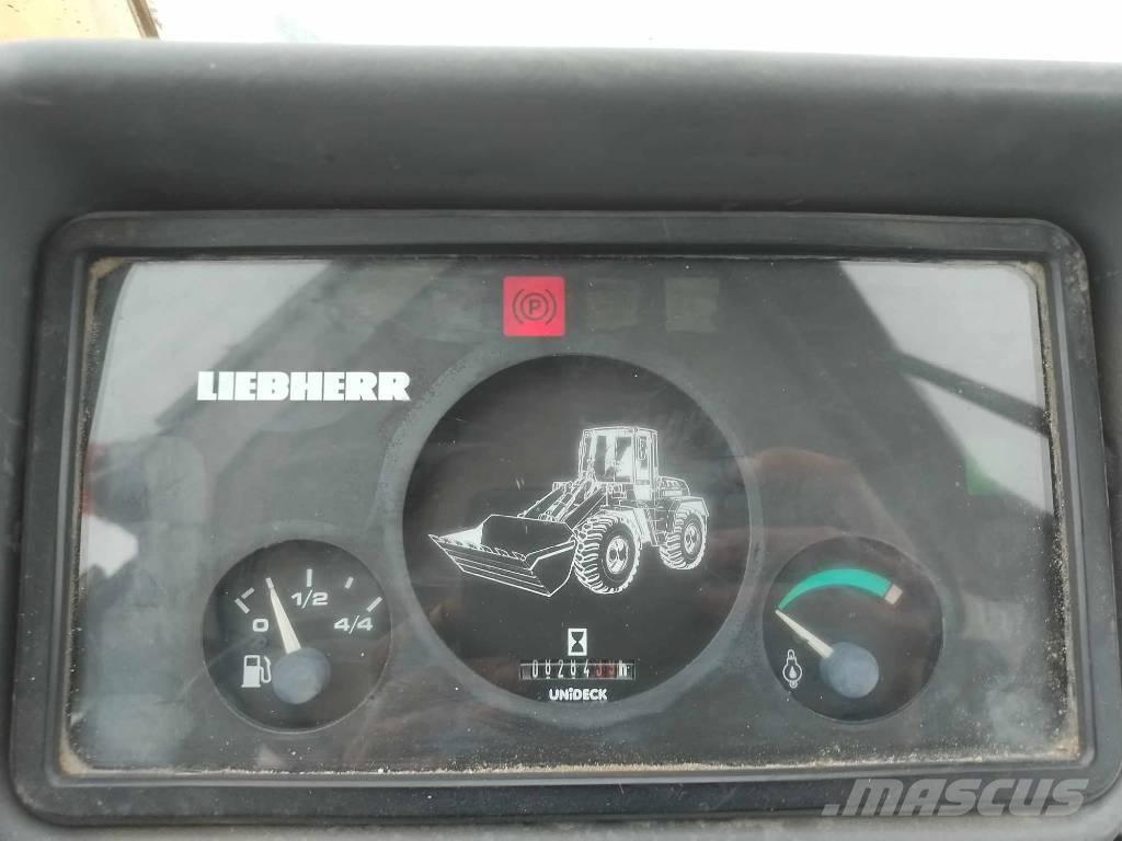 Liebherr L506 Gumikerekes homlokrakodók