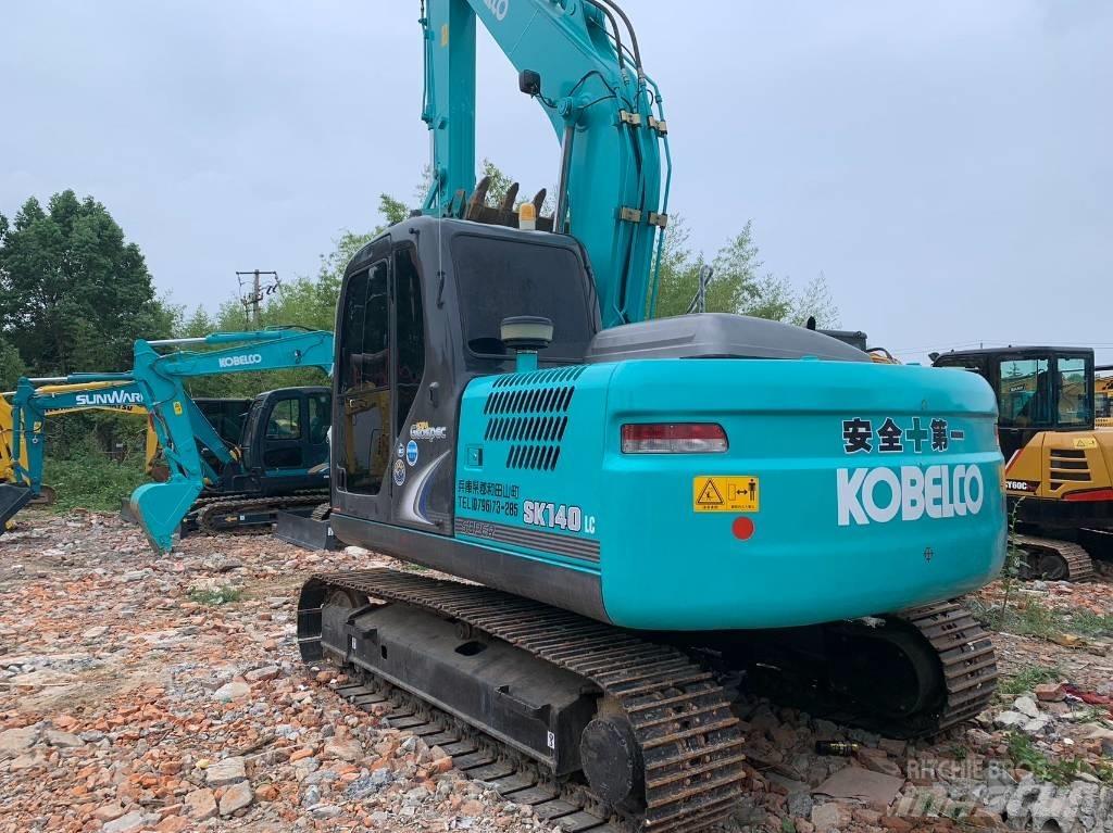 Kobelco SK 140 Közepes (midi) kotrók 7 t - 12 t
