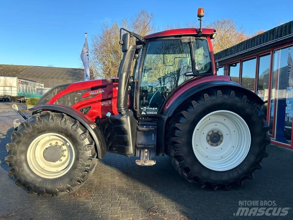 Valtra T234A Traktorok