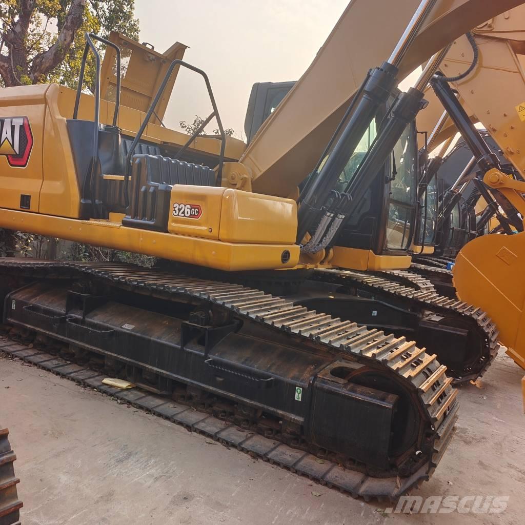 CAT 326 GC Lánctalpas kotrók