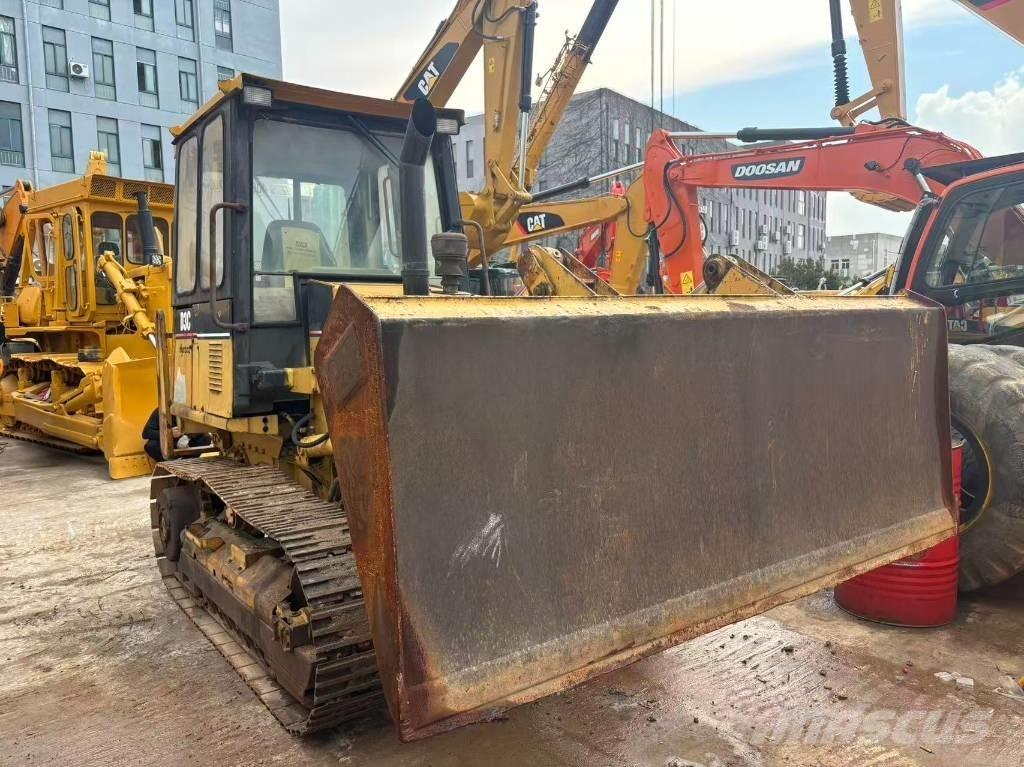 CAT D3C lánctalpas dózerek