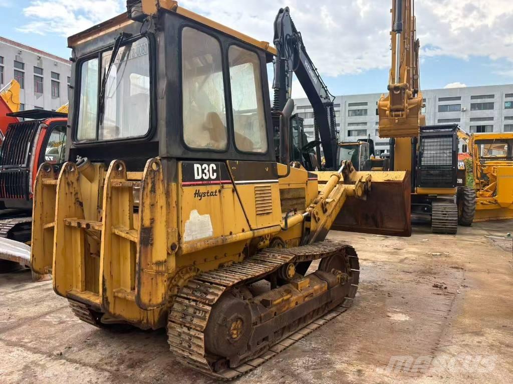 CAT D3C lánctalpas dózerek