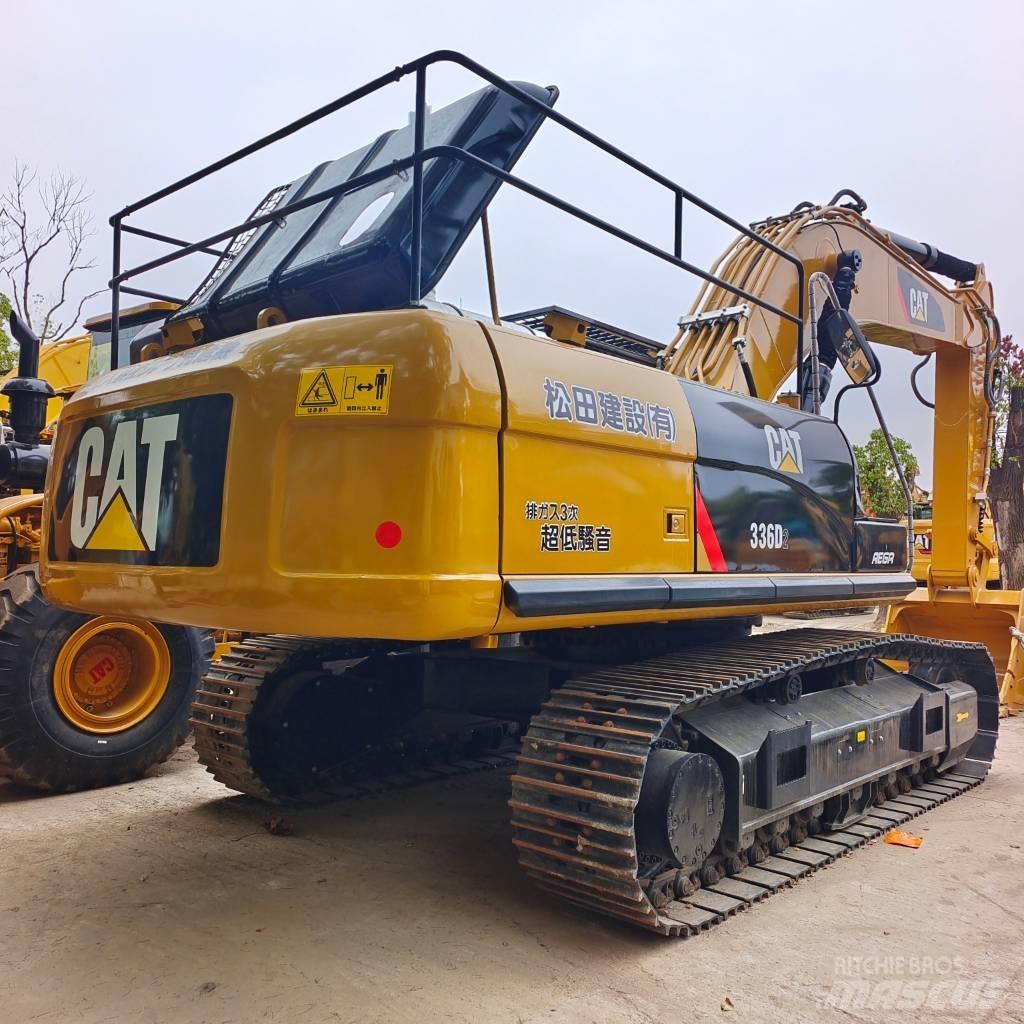 CAT 336 D2 Lánctalpas kotrók