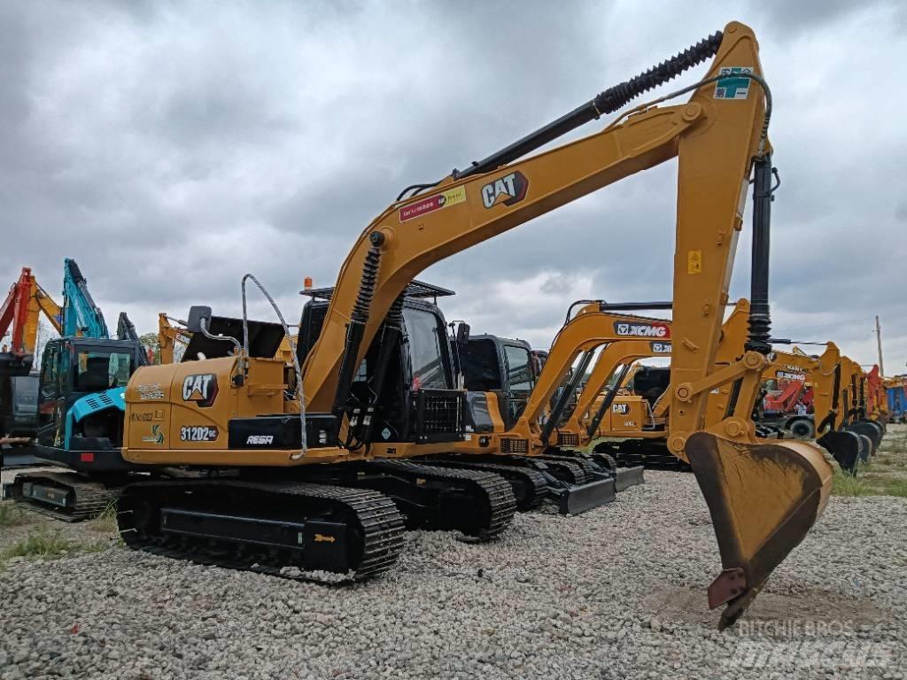 CAT 312D2GC Közepes (midi) kotrók 7 t - 12 t
