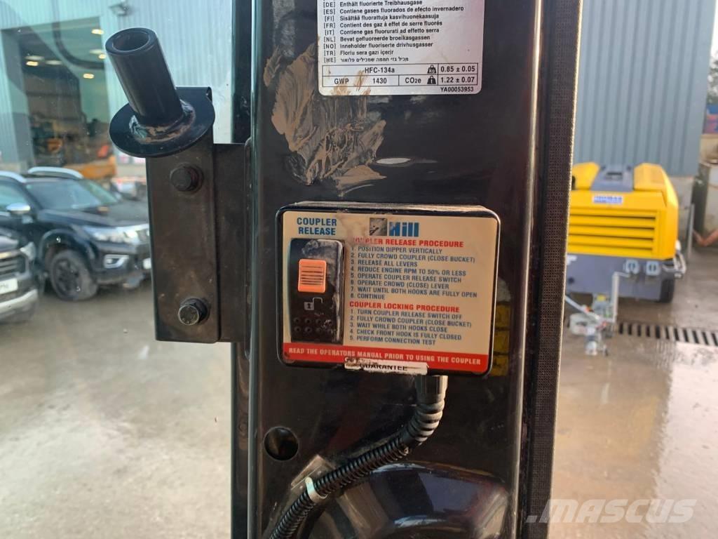 Hitachi ZX 135 US-6 Lánctalpas kotrók