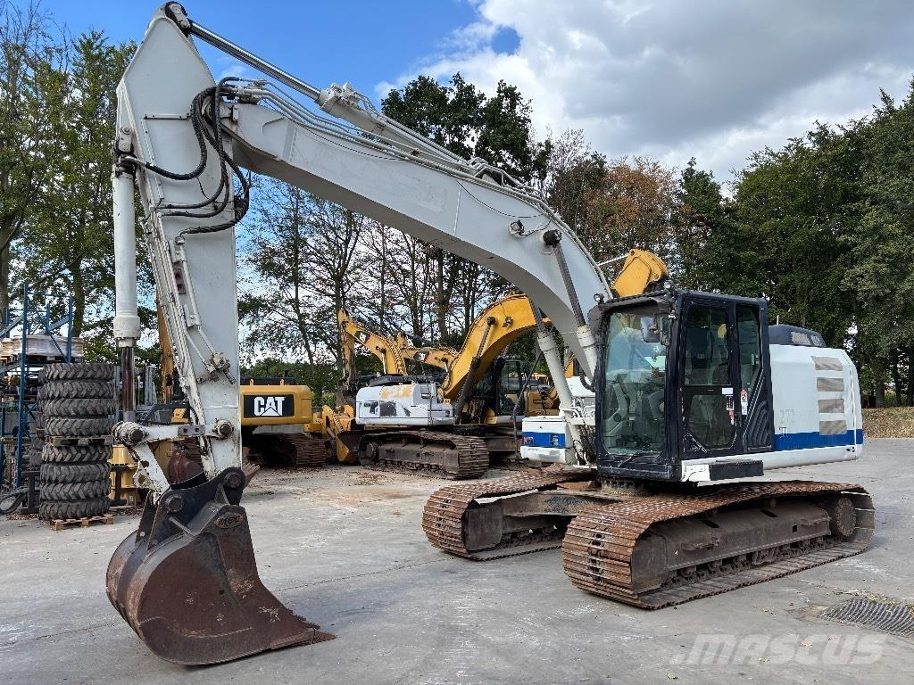 CAT 320E Lánctalpas kotrók