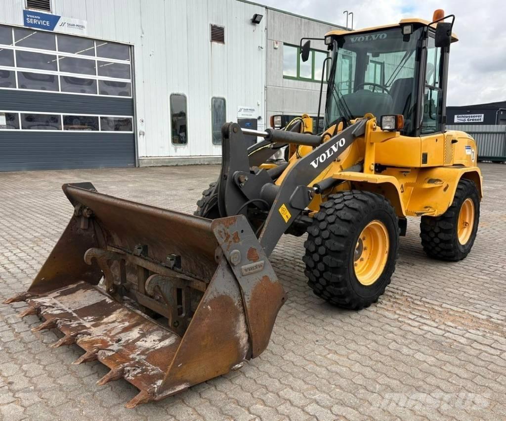 Volvo L 35 G Gumikerekes homlokrakodók