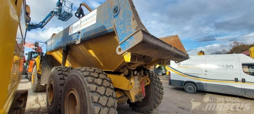 Volvo A 25 F Csuklósdömperek