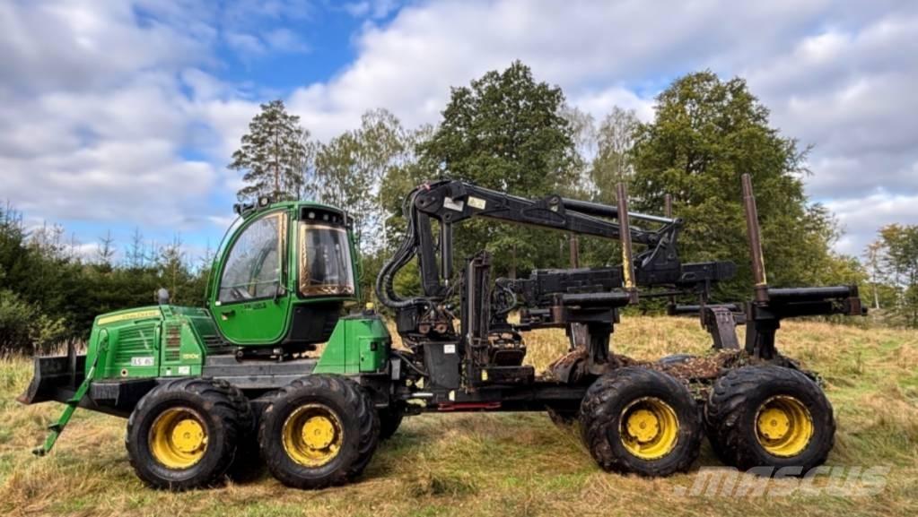 John Deere 1510 E Kihordók