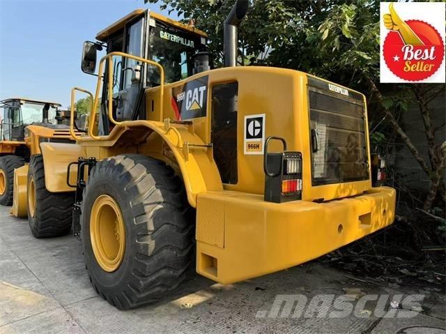 CAT 966 H Gumikerekes homlokrakodók