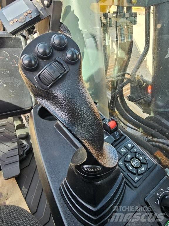 Volvo EC350EL Lánctalpas kotrók