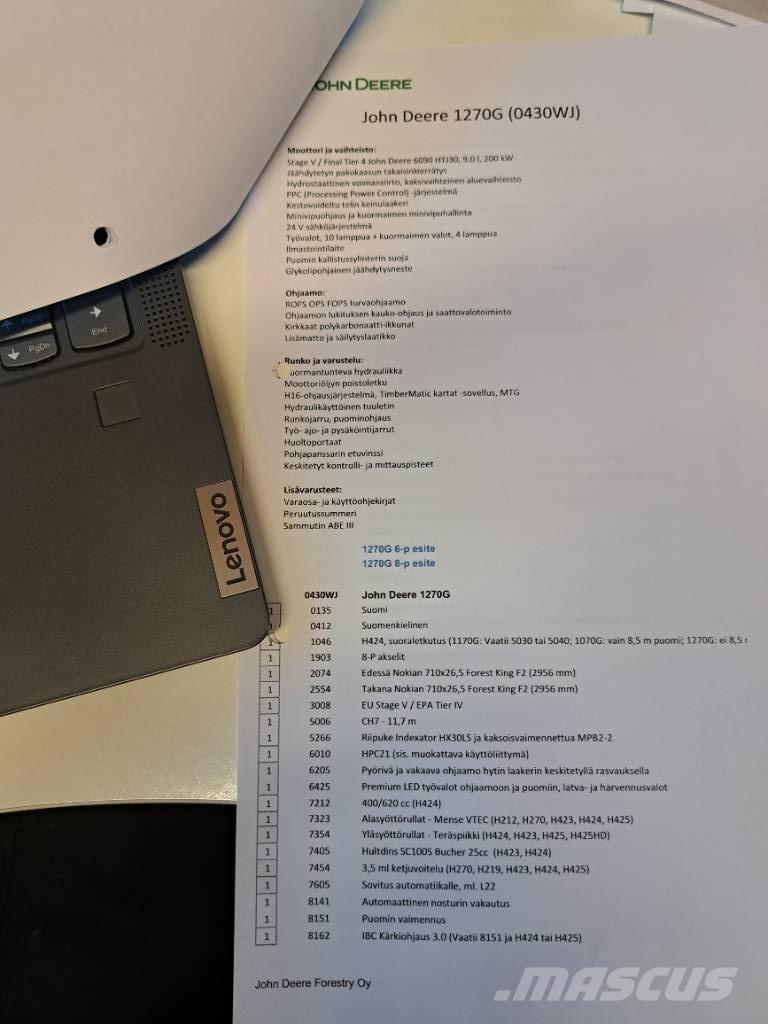 John Deere 1270 G Betakarítók