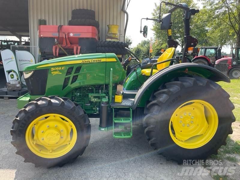 John Deere 5058E Traktorok