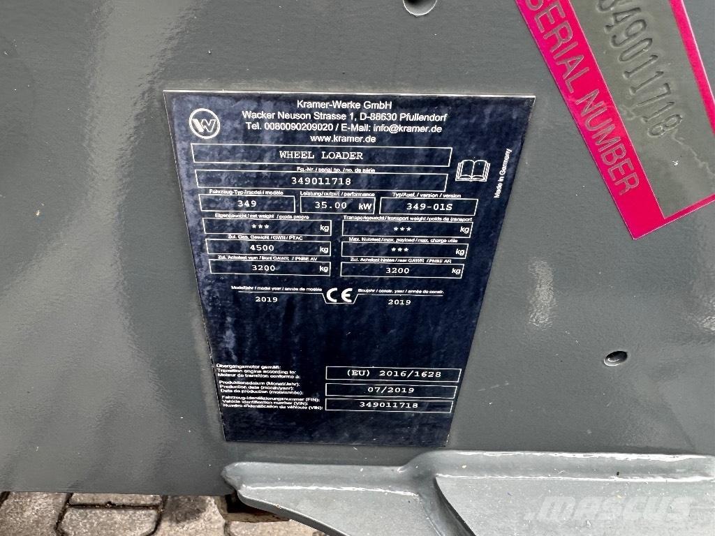 Kramer-allrad 5065 Gumikerekes homlokrakodók