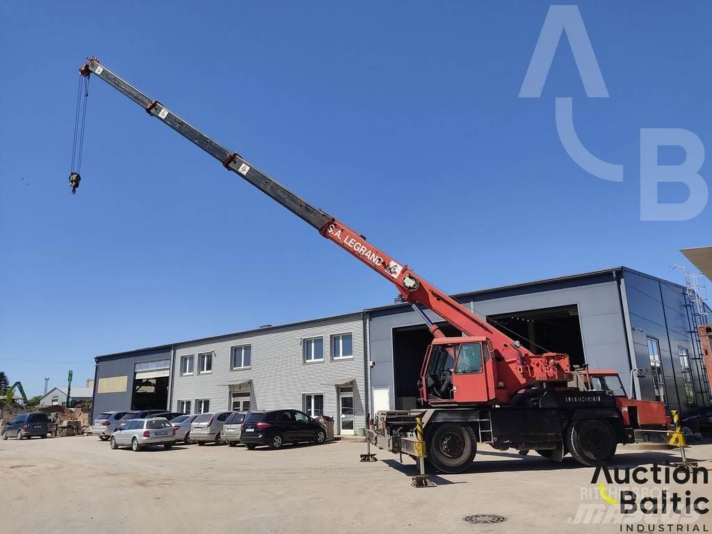 Liebherr LTM 1025 Terepdaruk