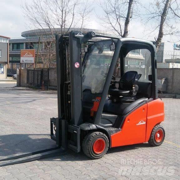 Linde H20T Gázüzemű targoncák