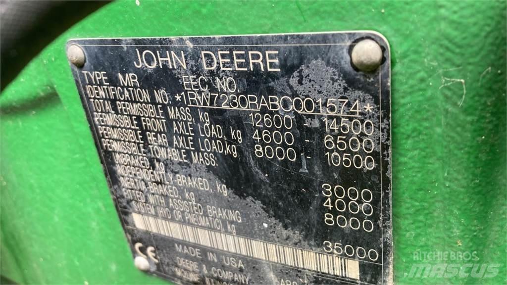 John Deere 7230R Traktorok