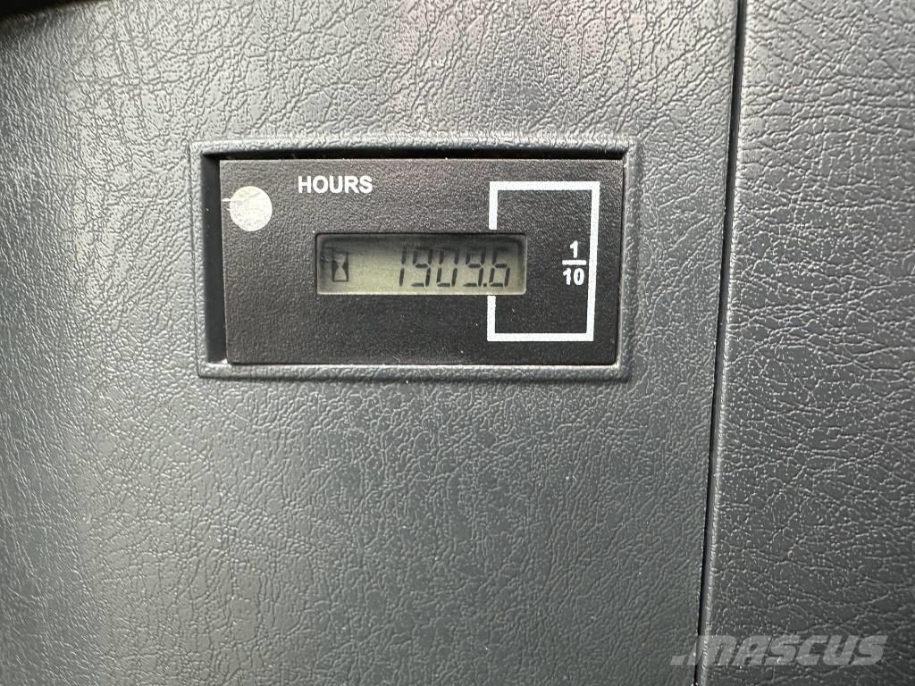 CASE CX 57 C Mini kotrók < 7t