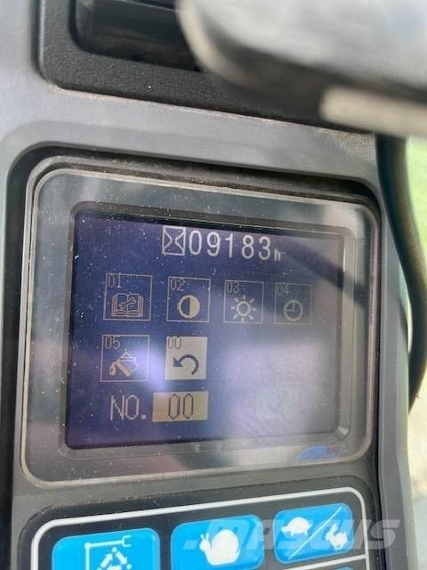 Komatsu PW 160 ES-7K Gumikerekes kotrók