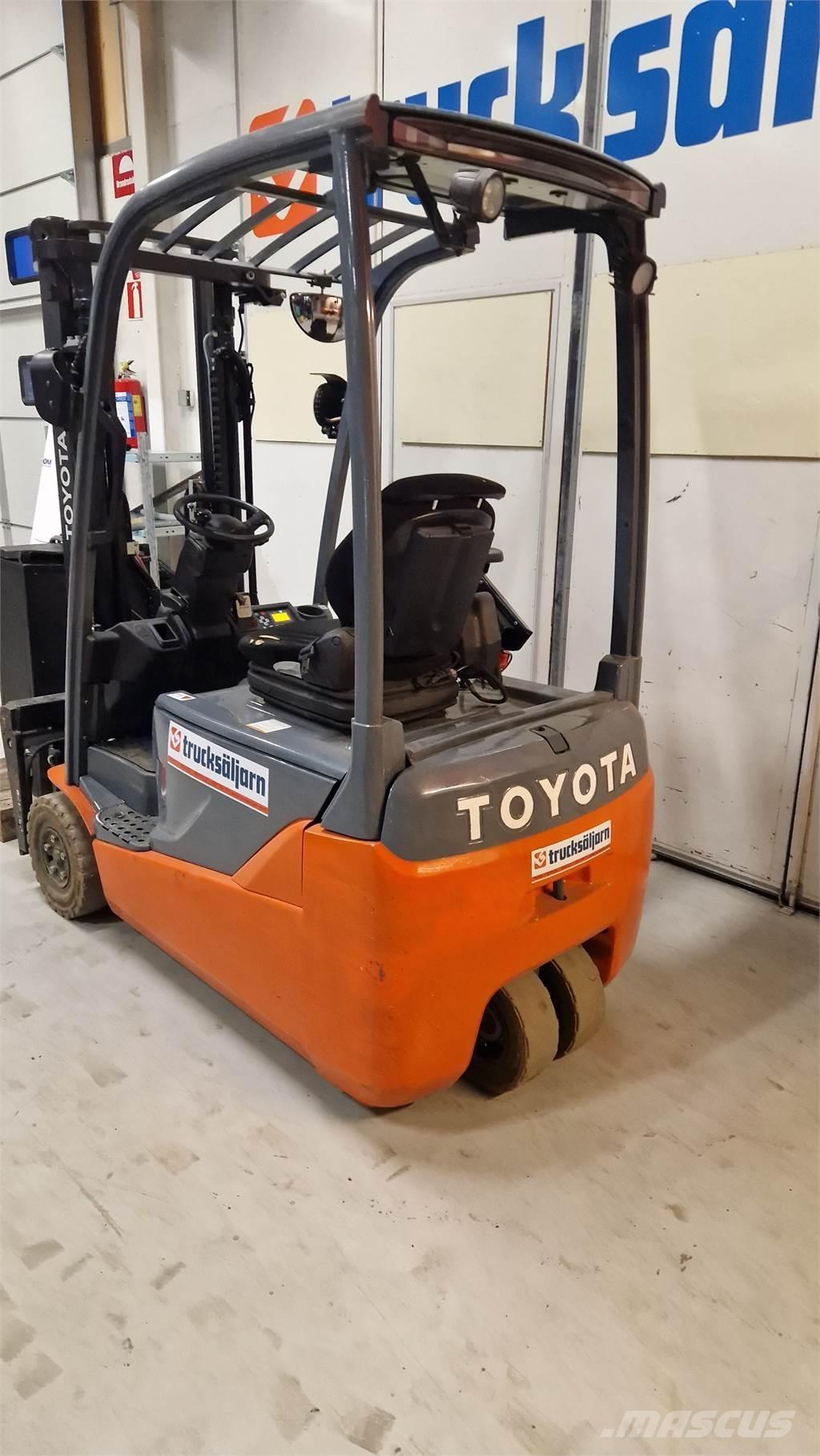 Toyota 8FBE16T Elektromos targoncák
