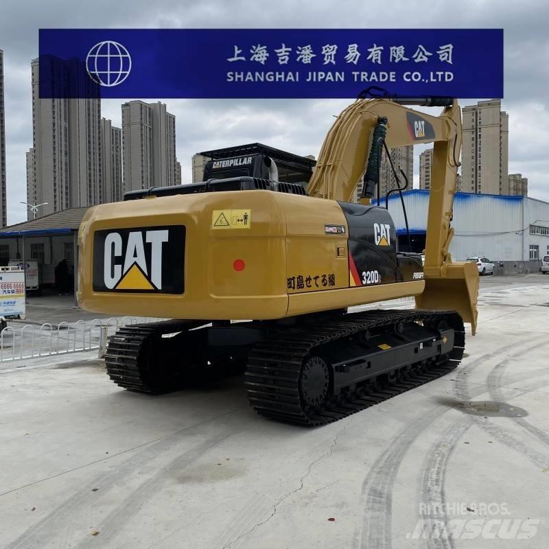 CAT 320 D Lánctalpas kotrók