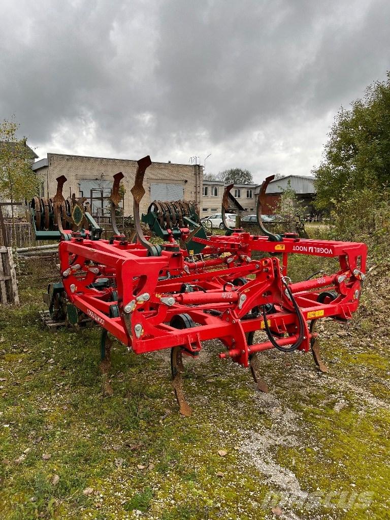  Voogel Noot Cult-402 Talajlazító ekék