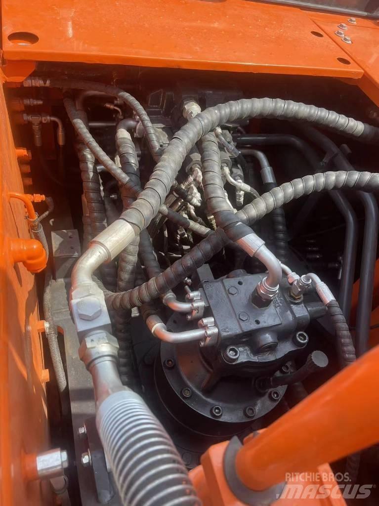 Doosan DX 225LC-9C Lánctalpas kotrók