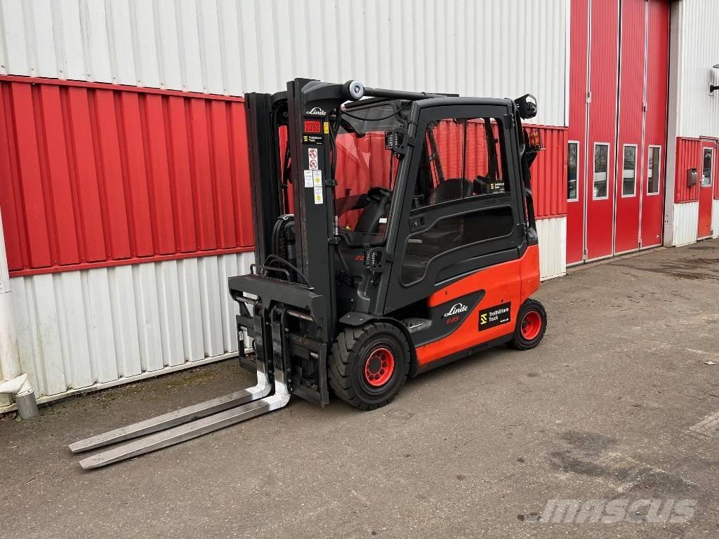 Linde E 25 Elektromos targoncák