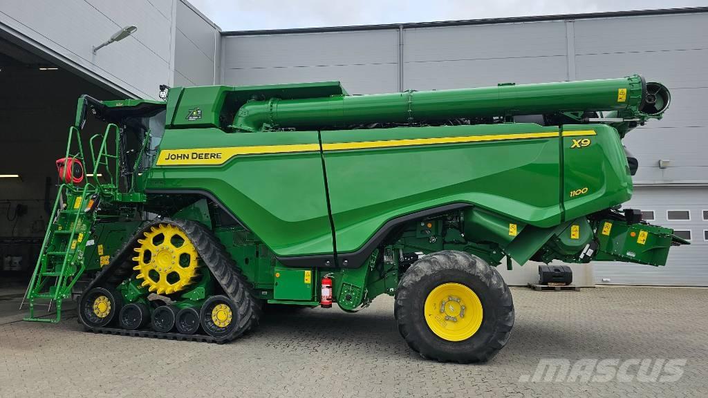 John Deere X9 1100 Kombájnok