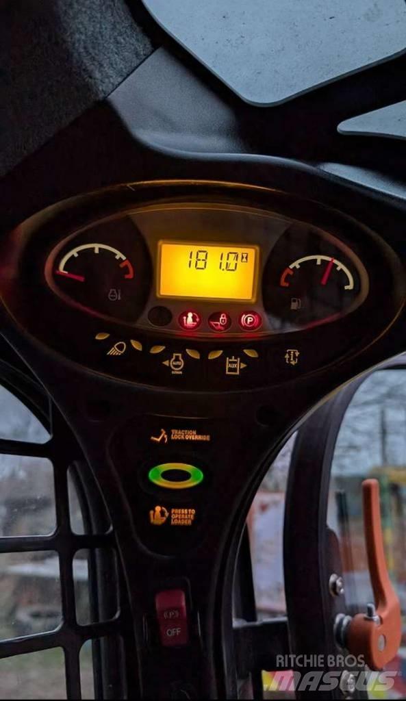 Bobcat T 450 Kompaktrakodók