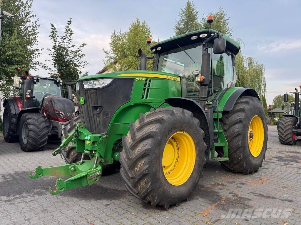 John Deere 7230R Traktorok