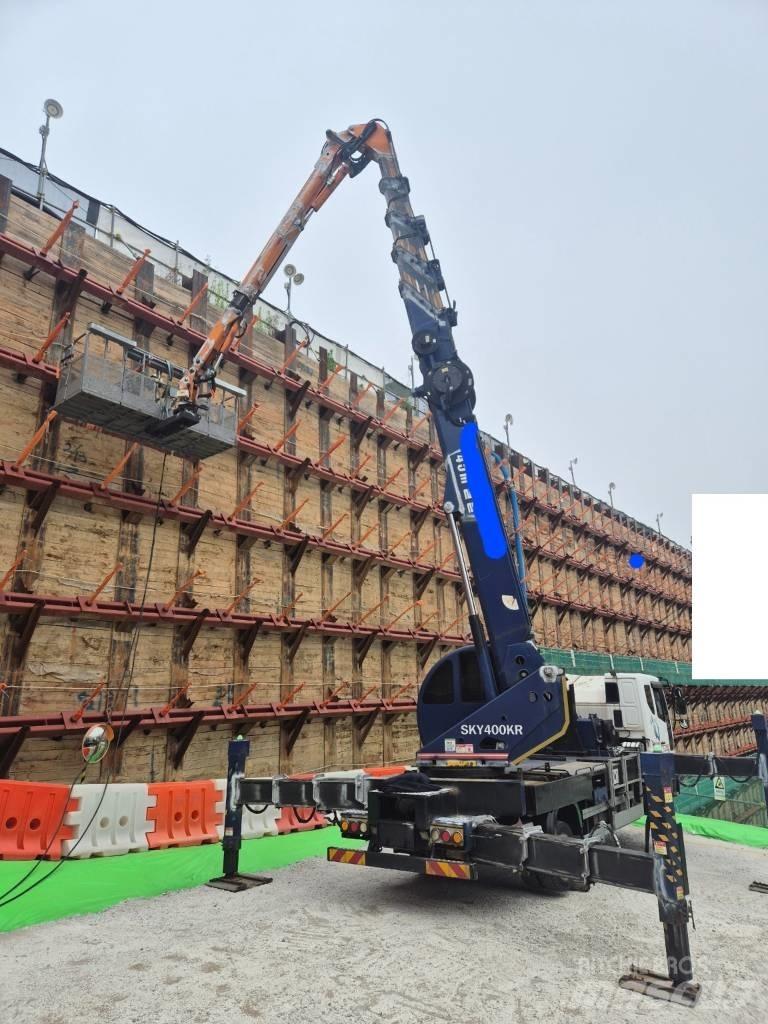Horyong MR400A Teherautóra szerelt emelők és állványok