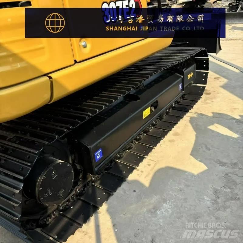 CAT 307 E Mini kotrók < 7t