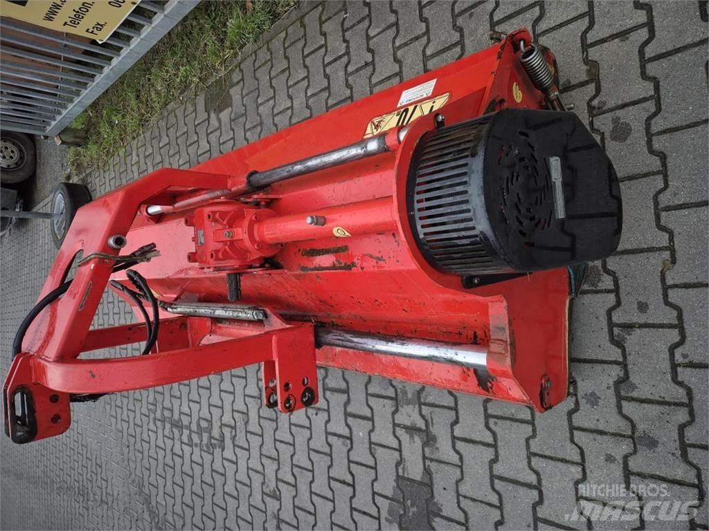 Dragone V  260 Szárzúzók és fűkaszák