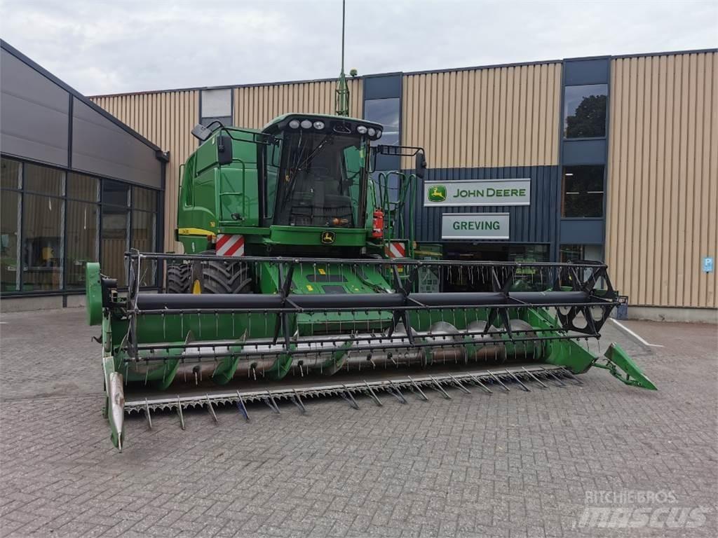 John Deere T560 Kombájnok