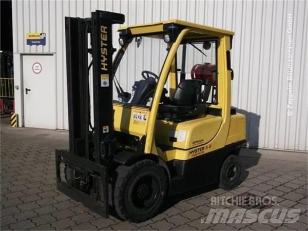 Hyster H3.0FT Alacsony emelőkocsi