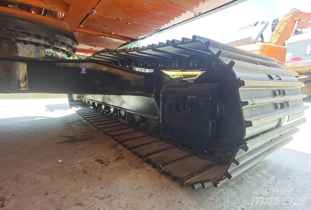 Doosan DX 225 LC Lánctalpas kotrók