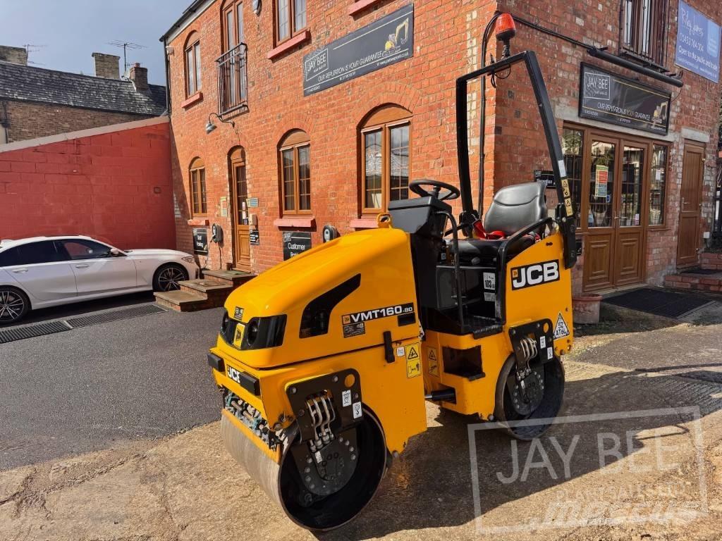 JCB VMT160-80 Ikerdobos hengerek