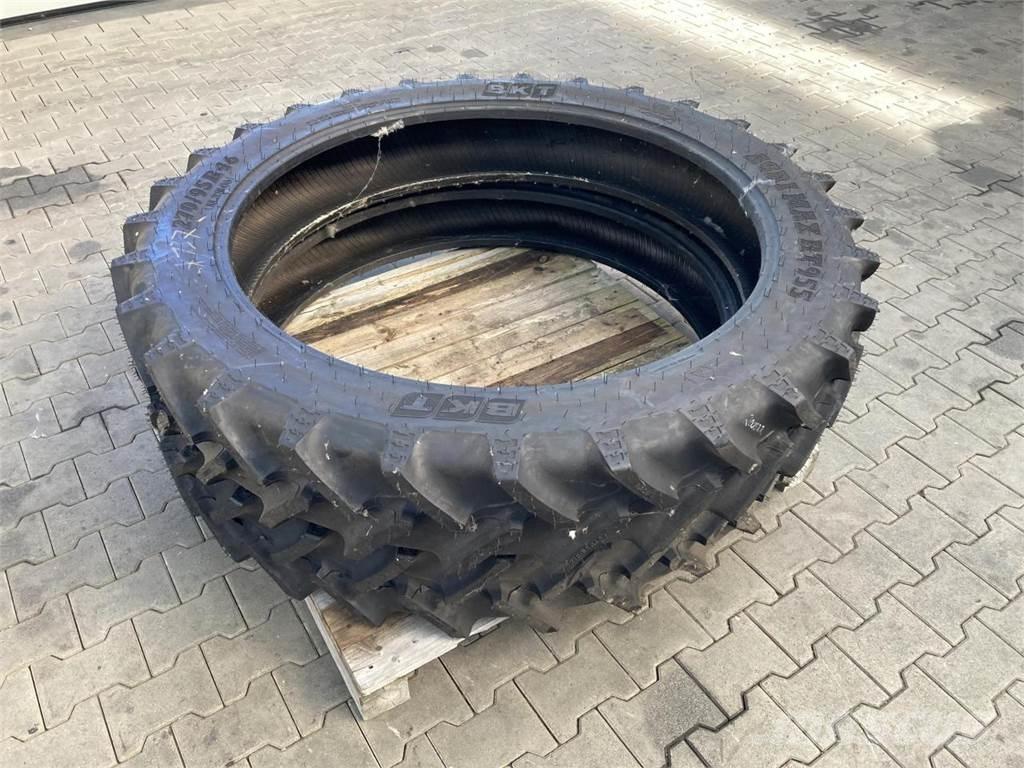 BKT 270/95R46 Gumiabroncsok, kerekek és felnik