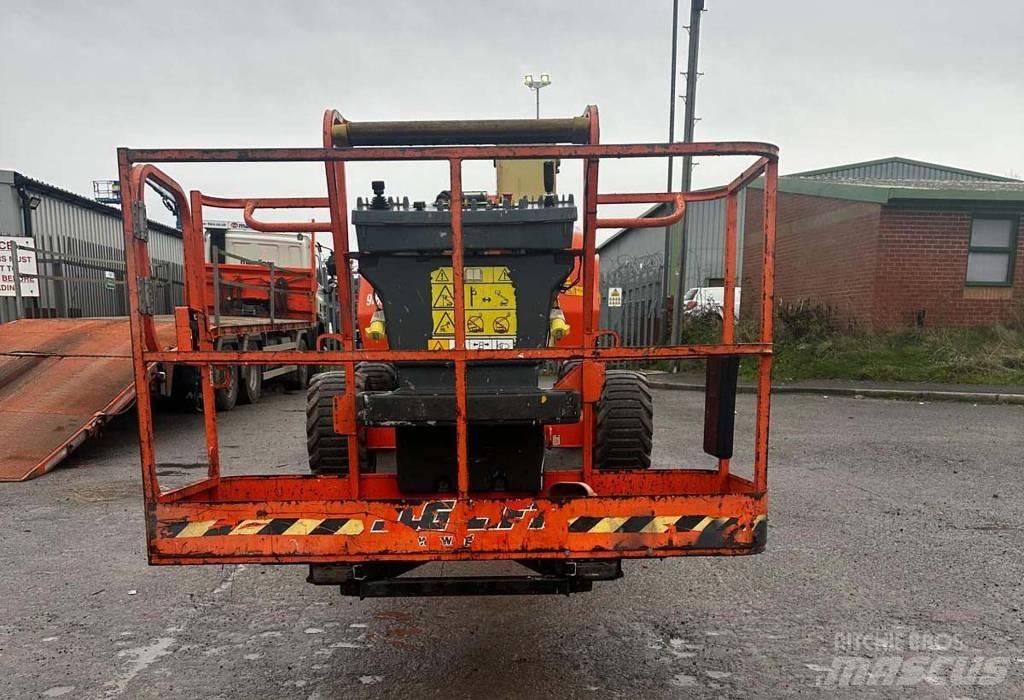 JLG 450 AJ Karos emelők