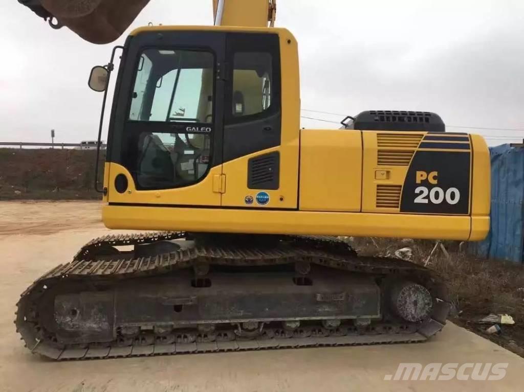 Komatsu pc200-8 Lánctalpas kotrók